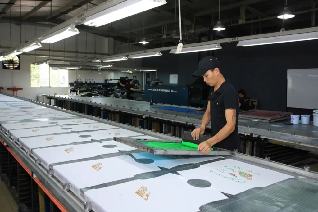 High Quality Custom T-shirt Clothing Manufacturer